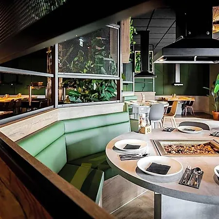 In Limburg With Private Sauna Roggel